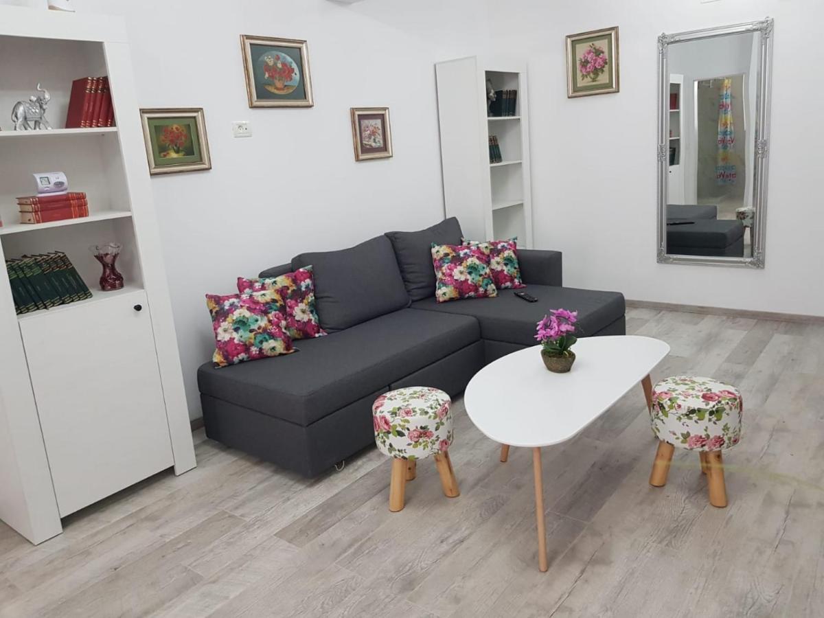 Prime Rose, 2 Camere, Mamaia Nord Năvodari Exteriér fotografie
